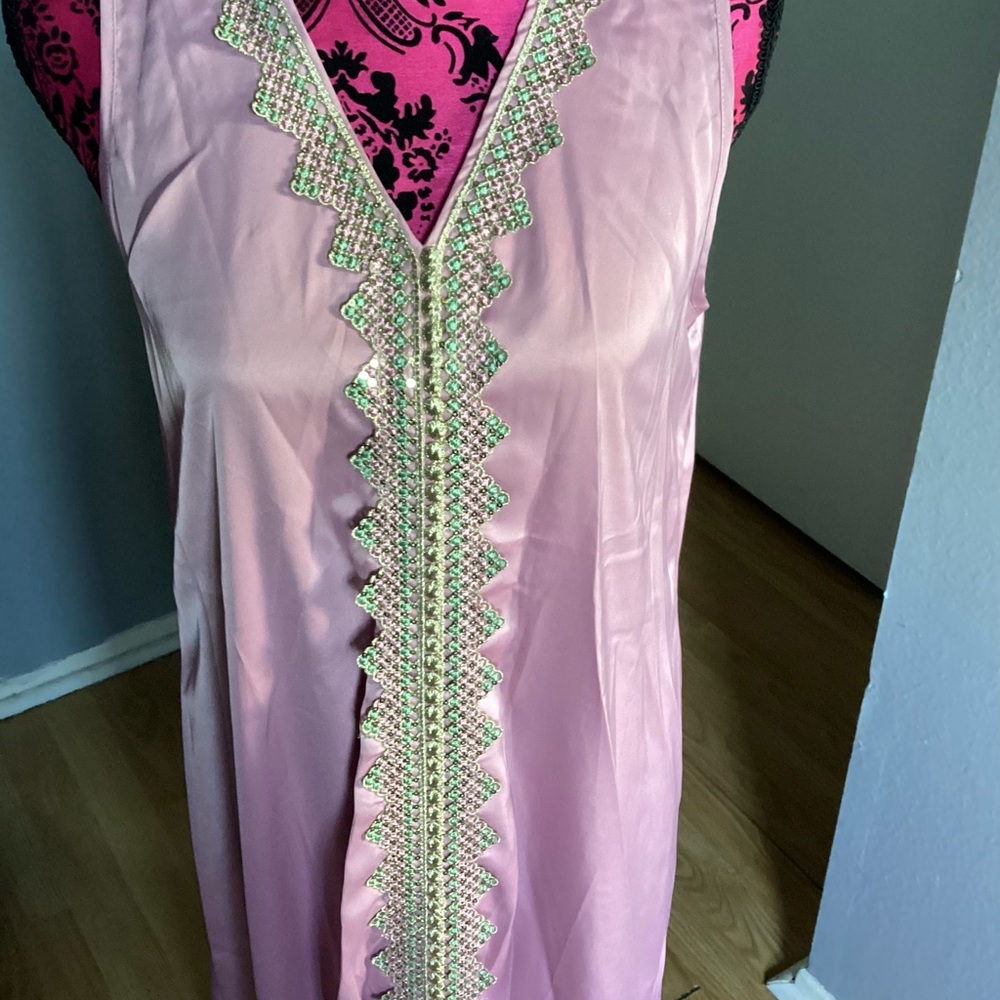 NWOT TOLEEN Lilac Sleeveless Maxi Gown M